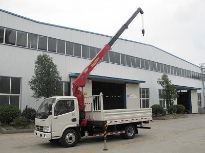 帕菲特3.2噸東風(fēng)凱普特藍(lán)牌隨車吊